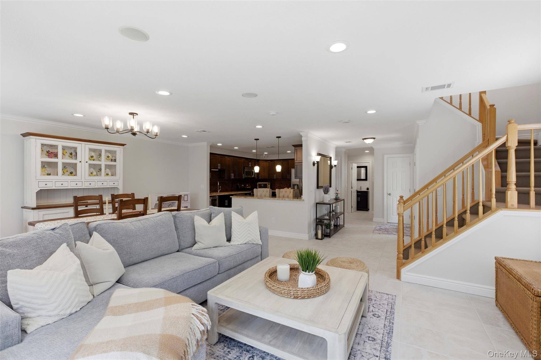 Casa com 3 Quartos à Venda em East Setauket - Nova Iorque - EUA - 5