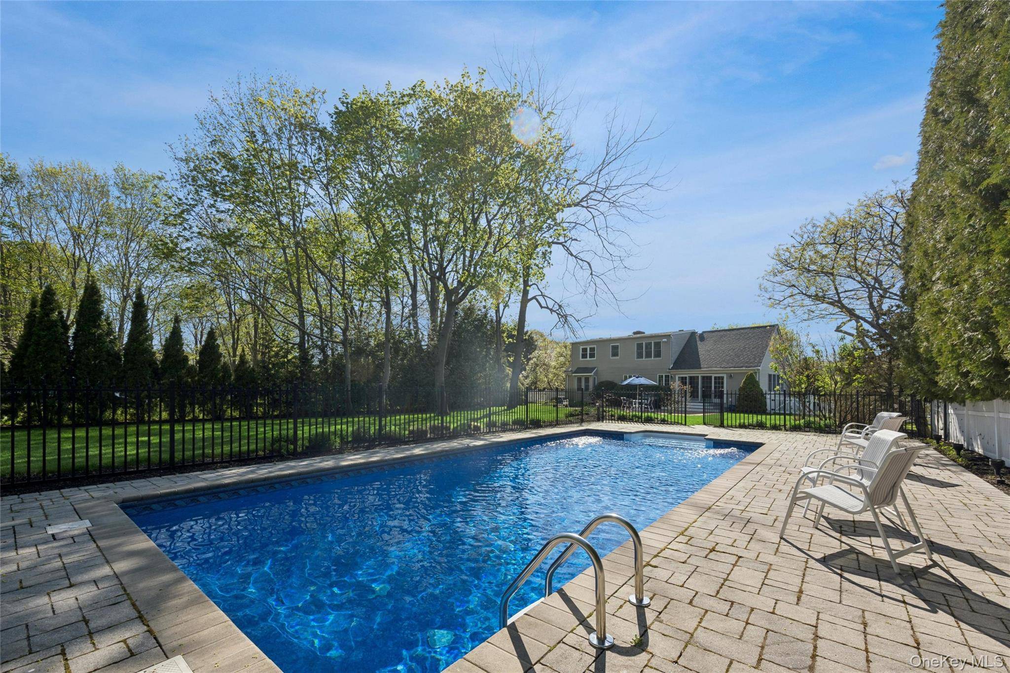 Casa de 3 Dormitorios en Venta en Eastport - Nueva York - EE. UU. - 6