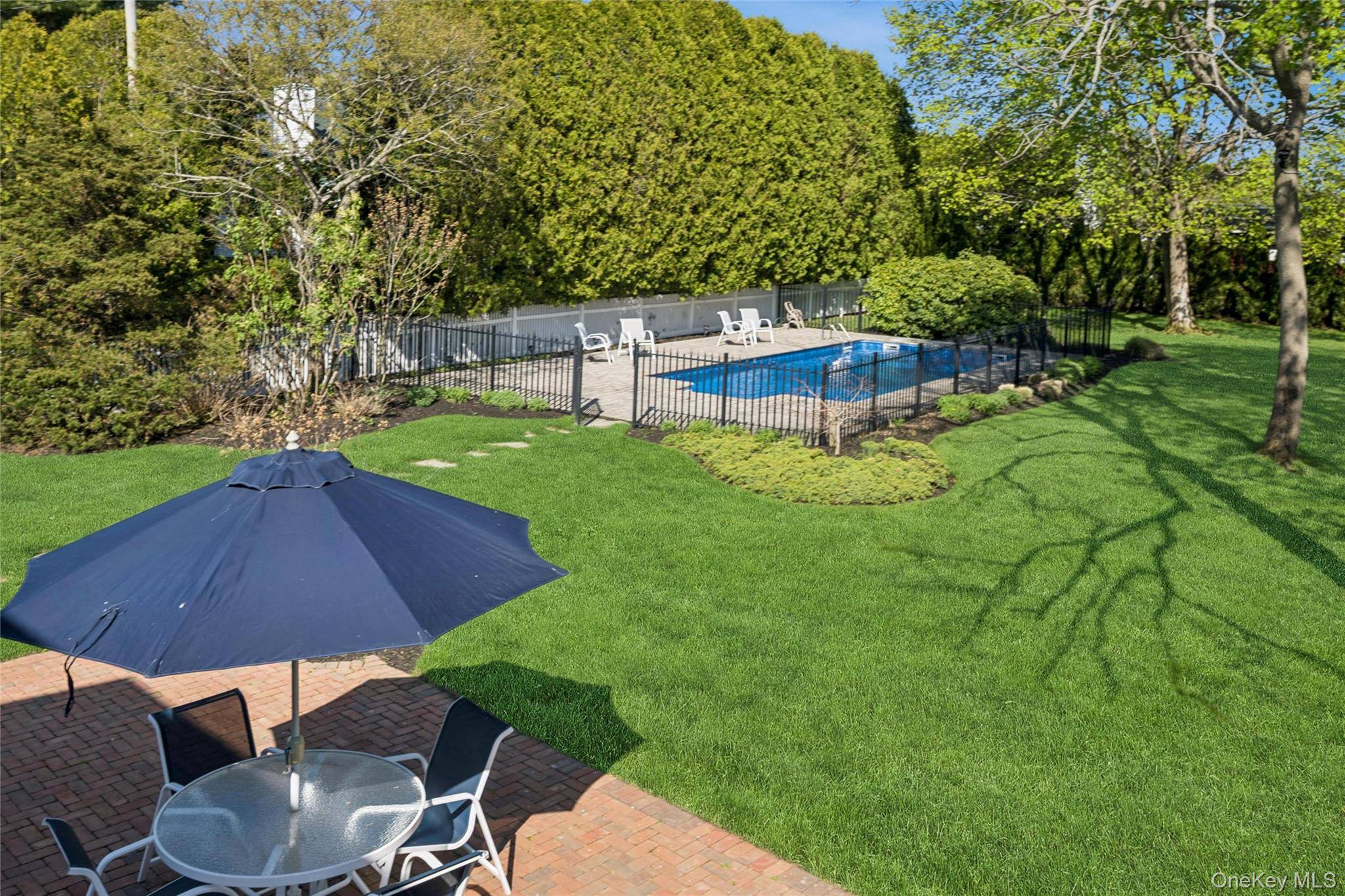 Casa de 3 Dormitorios en Venta en Eastport - Nueva York - EE. UU. - 7