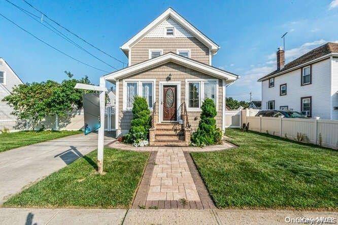 Casa com 3 Quartos à Venda em Elmont - Nova Iorque - EUA - 2