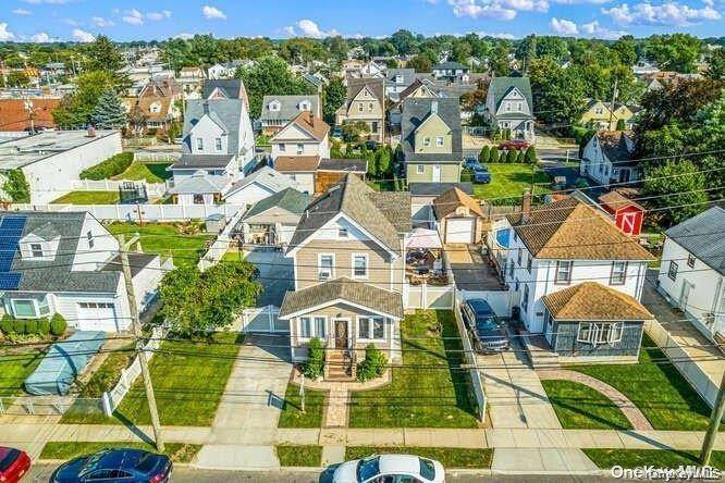 Casa com 3 Quartos à Venda em Elmont - Nova Iorque - EUA - 3