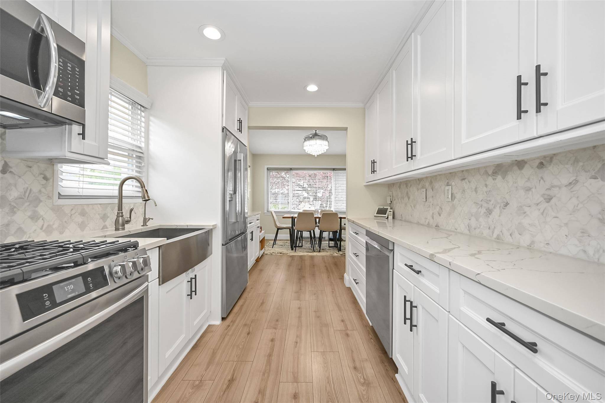 Casa com 3 Quartos à Venda em Elmont - Nova Iorque - EUA - 5