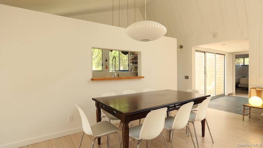 Casa de 3 Dormitorios en Venta en Fair Harbor, Fire Island, NY - 3