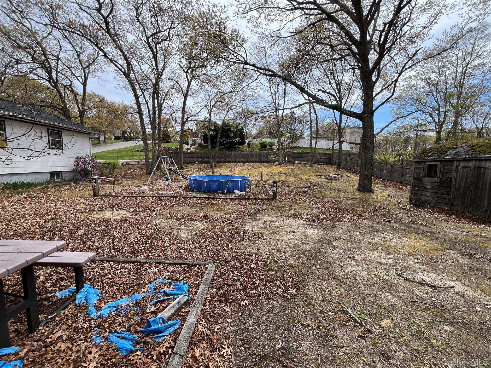 Casa com 3 Quartos à Venda em Farmingville - Nova Iorque - EUA - 5