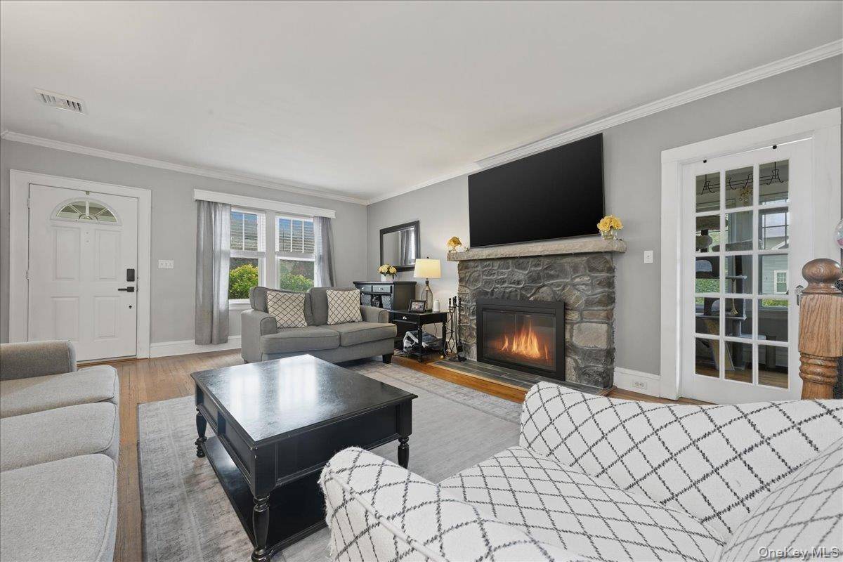 Casa com 3 Quartos à Venda em Floral Park - Nova Iorque - EUA - 5