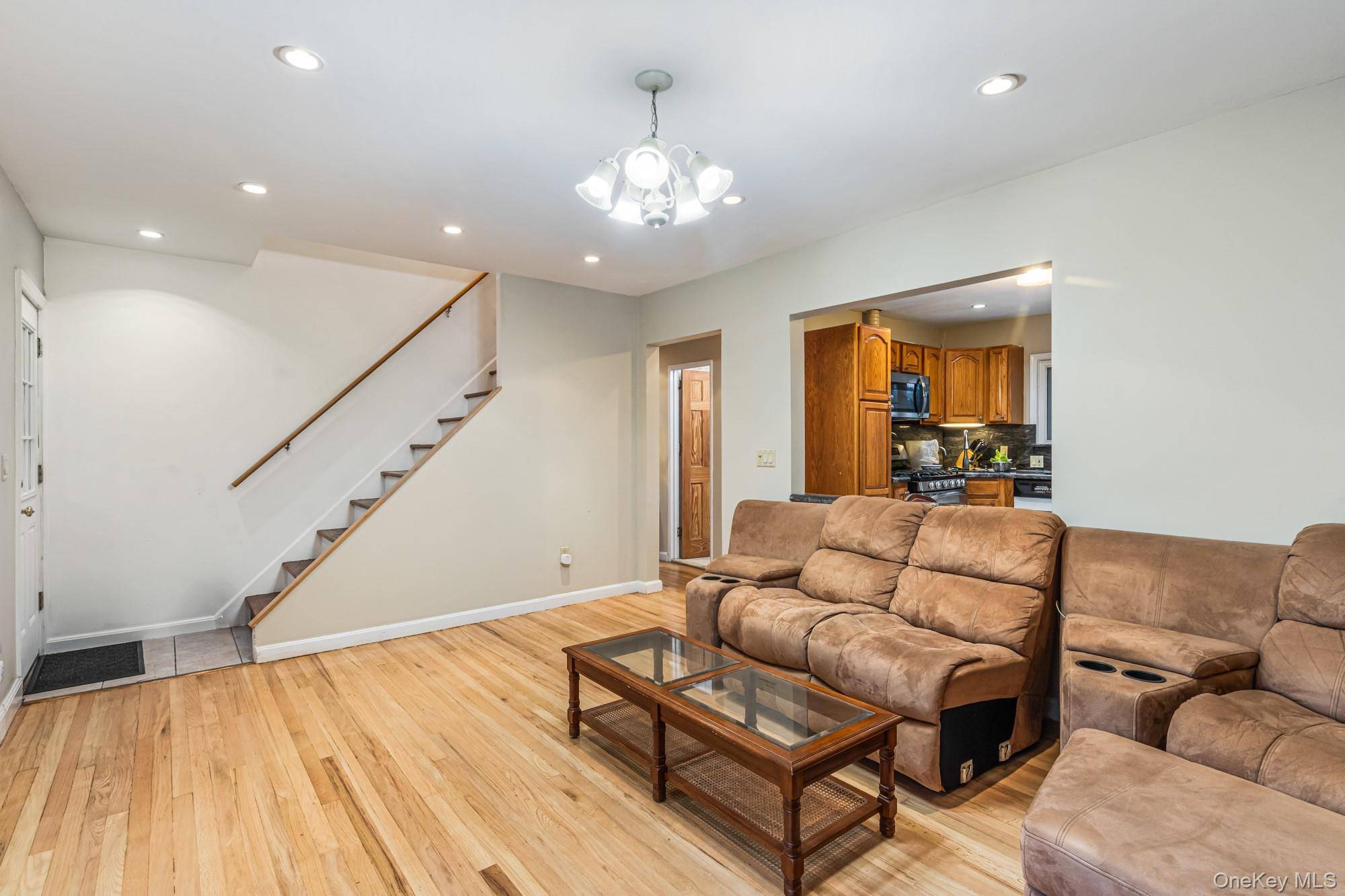 Casa com 3 Quartos à Venda em Flushing - Nova Iorque - EUA - 4