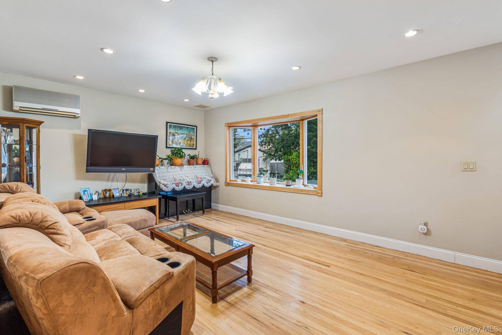 Casa com 3 Quartos à Venda em Flushing - Nova Iorque - EUA - 5