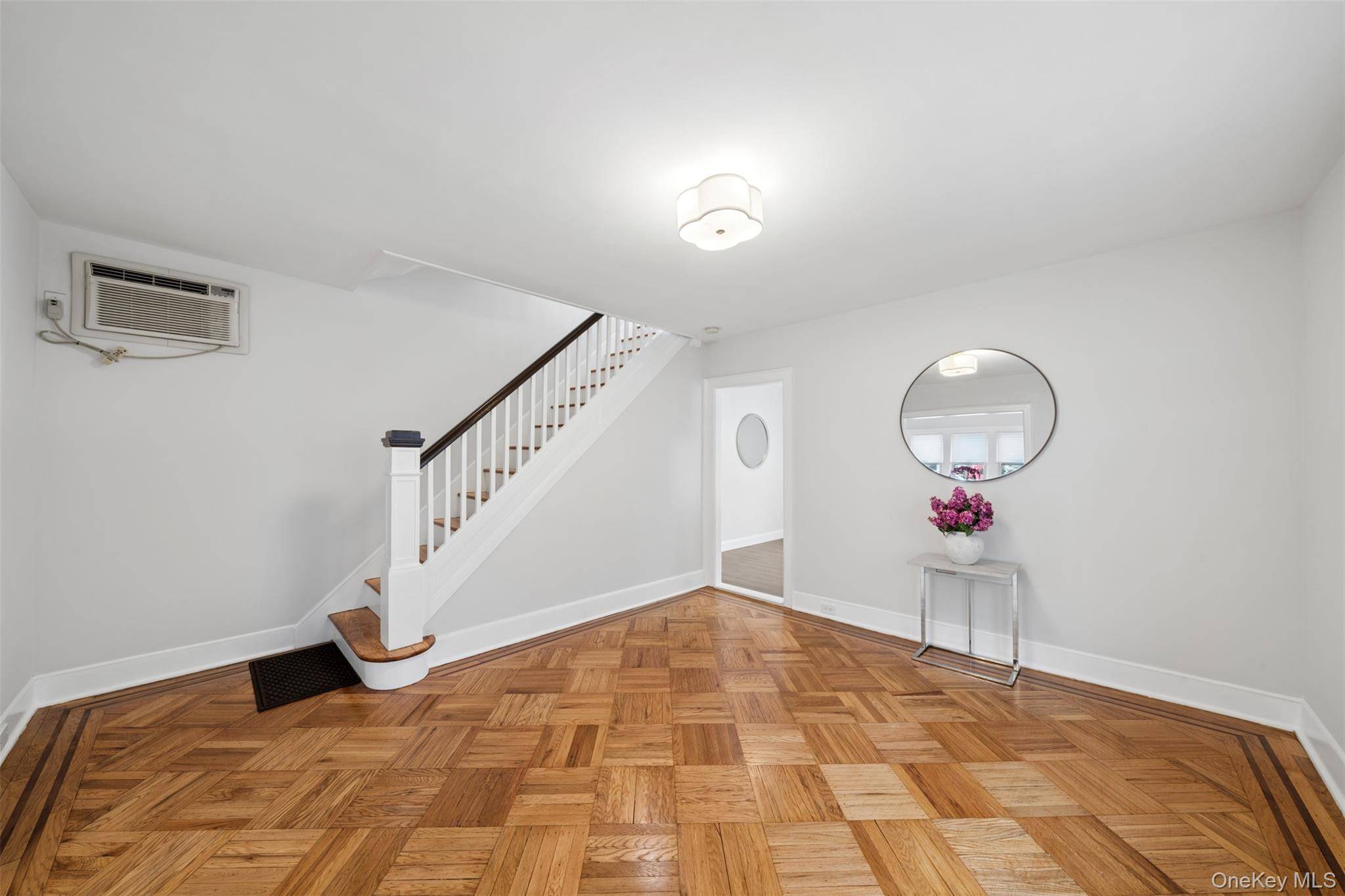 Casa com 3 Quartos à Venda em Flushing - Nova Iorque - EUA - 7