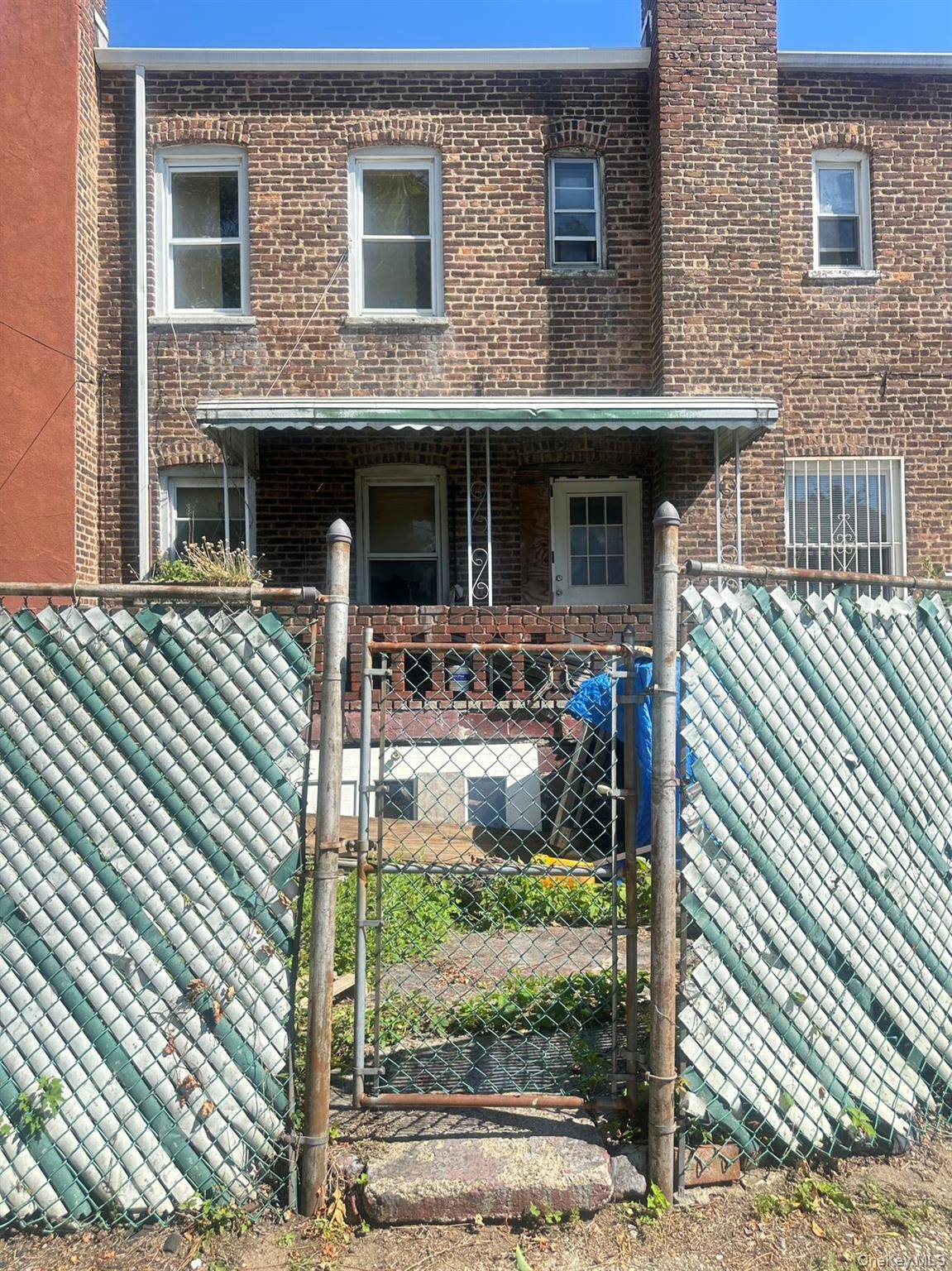 Casa com 3 Quartos à Venda em Flushing - Nova Iorque - EUA - 2