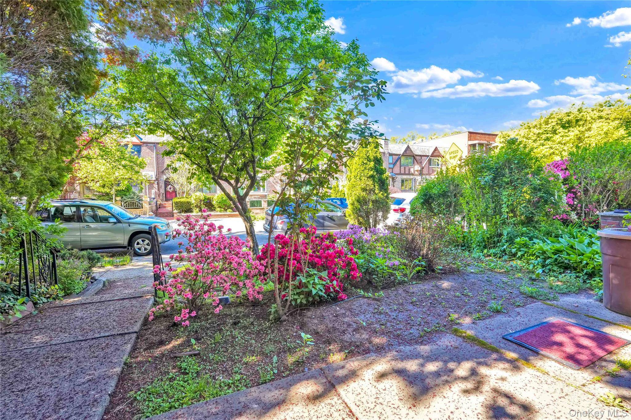 Casa com 3 Quartos à Venda em Forest Hills - Nova Iorque - EUA - 3