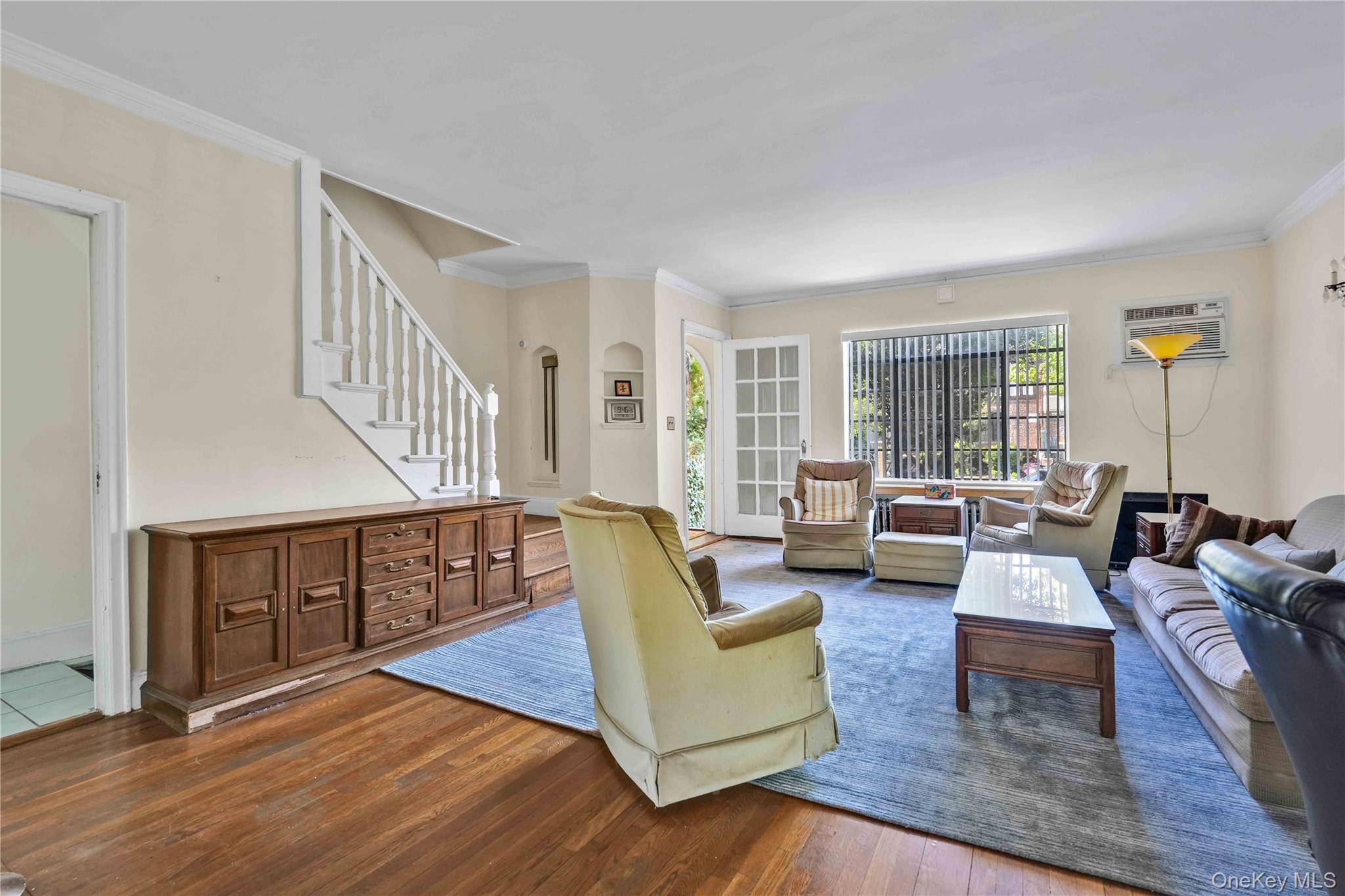 Casa com 3 Quartos à Venda em Forest Hills - Nova Iorque - EUA - 5