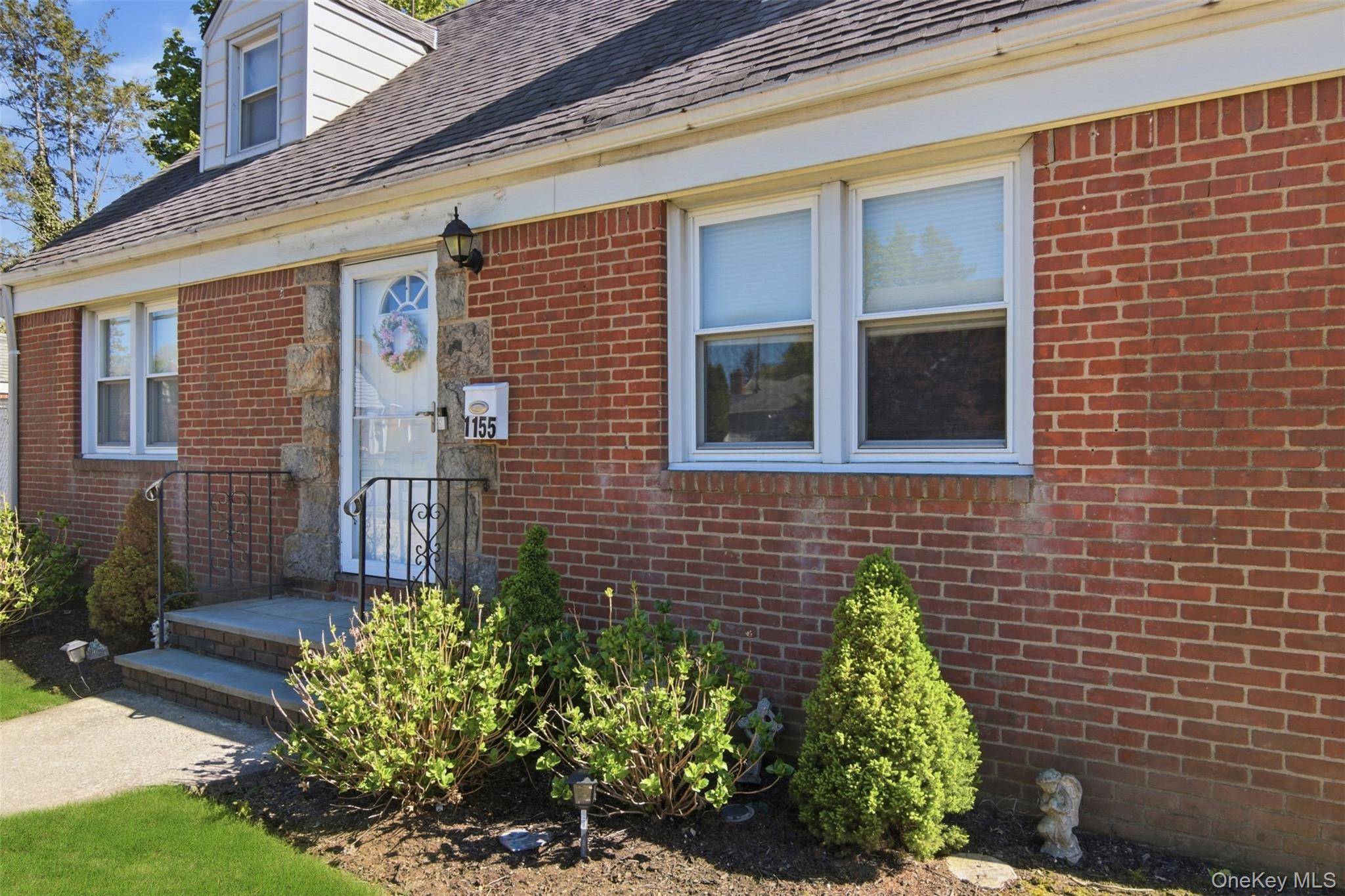 Casa com 3 Quartos à Venda em Franklin Square - Nova Iorque - EUA - 4