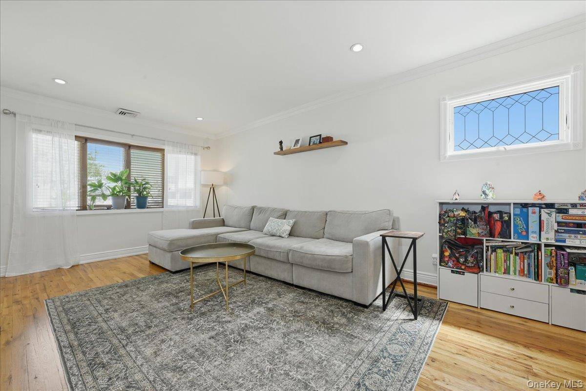 Casa com 3 Quartos à Venda em Franklin Square - Nova Iorque - EUA - 3