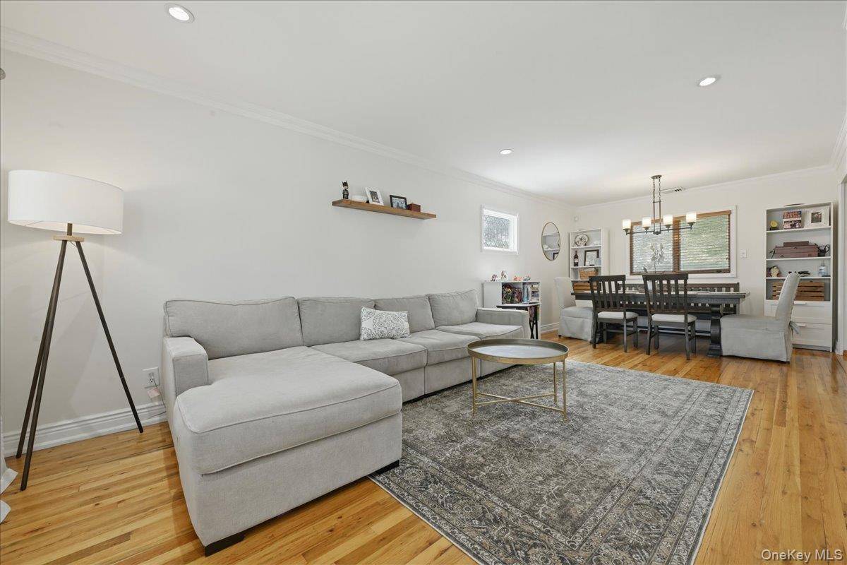Casa com 3 Quartos à Venda em Franklin Square - Nova Iorque - EUA - 5
