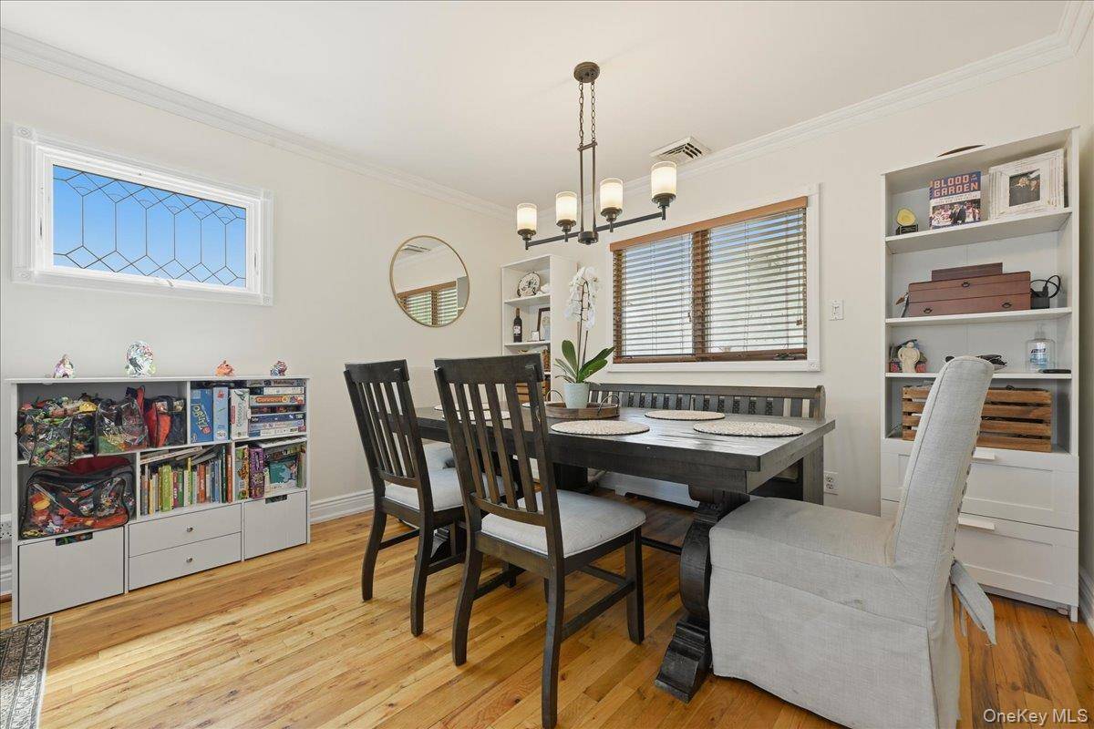 Casa com 3 Quartos à Venda em Franklin Square - Nova Iorque - EUA - 6