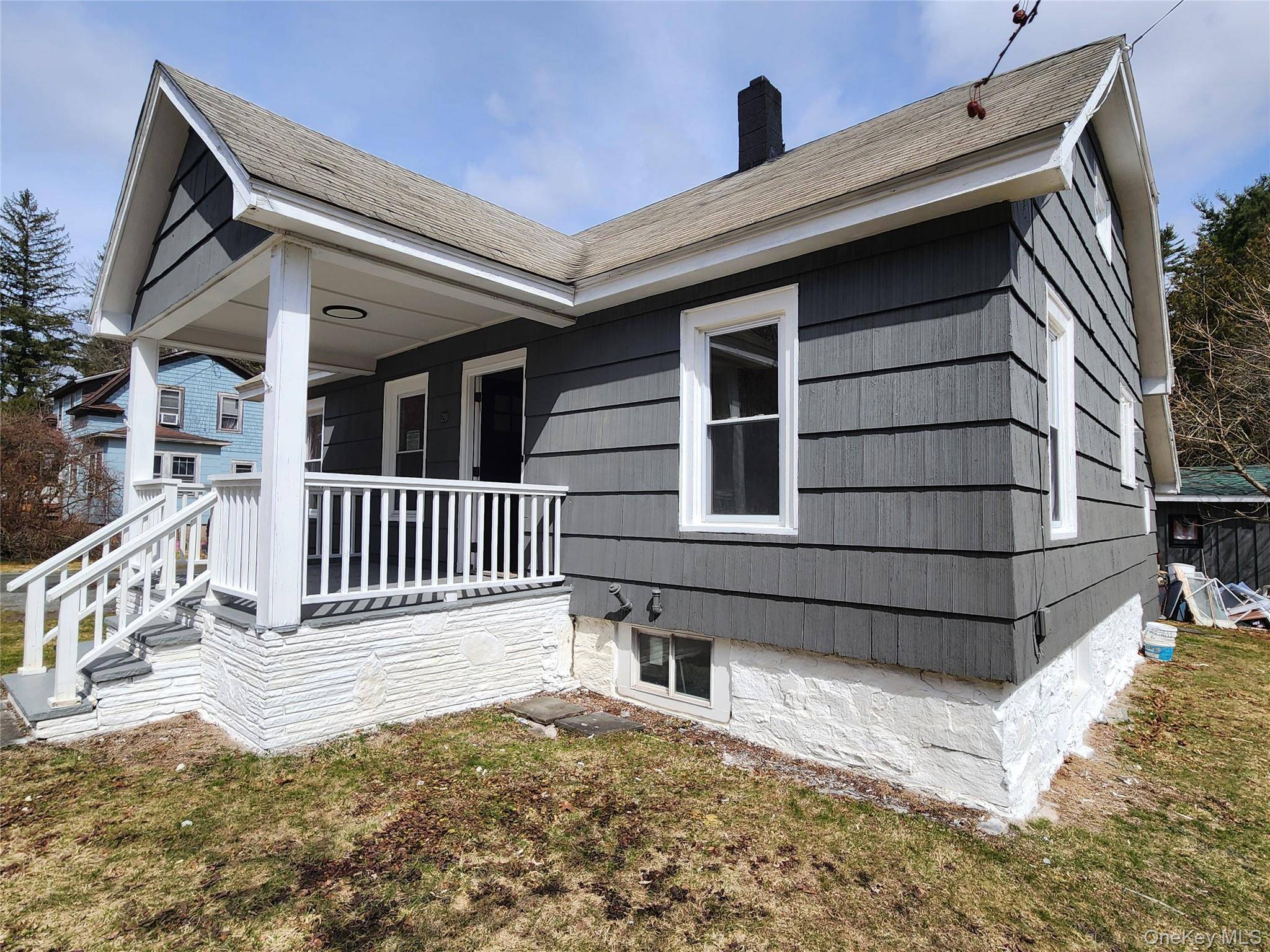 Casa com 3 Quartos à Venda em Fremont Center - Nova Iorque - EUA - 2