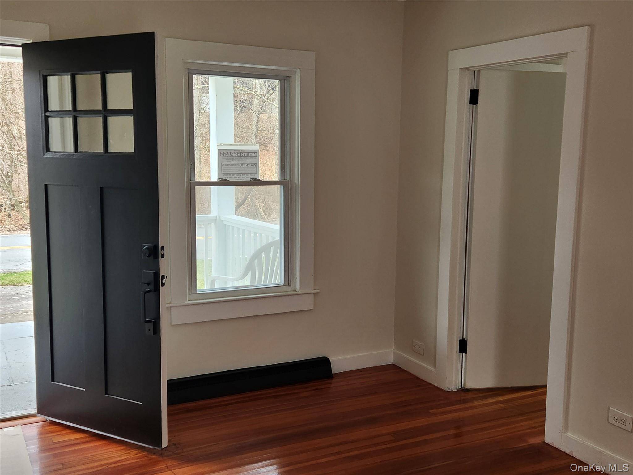 Casa com 3 Quartos à Venda em Fremont Center - Nova Iorque - EUA - 3