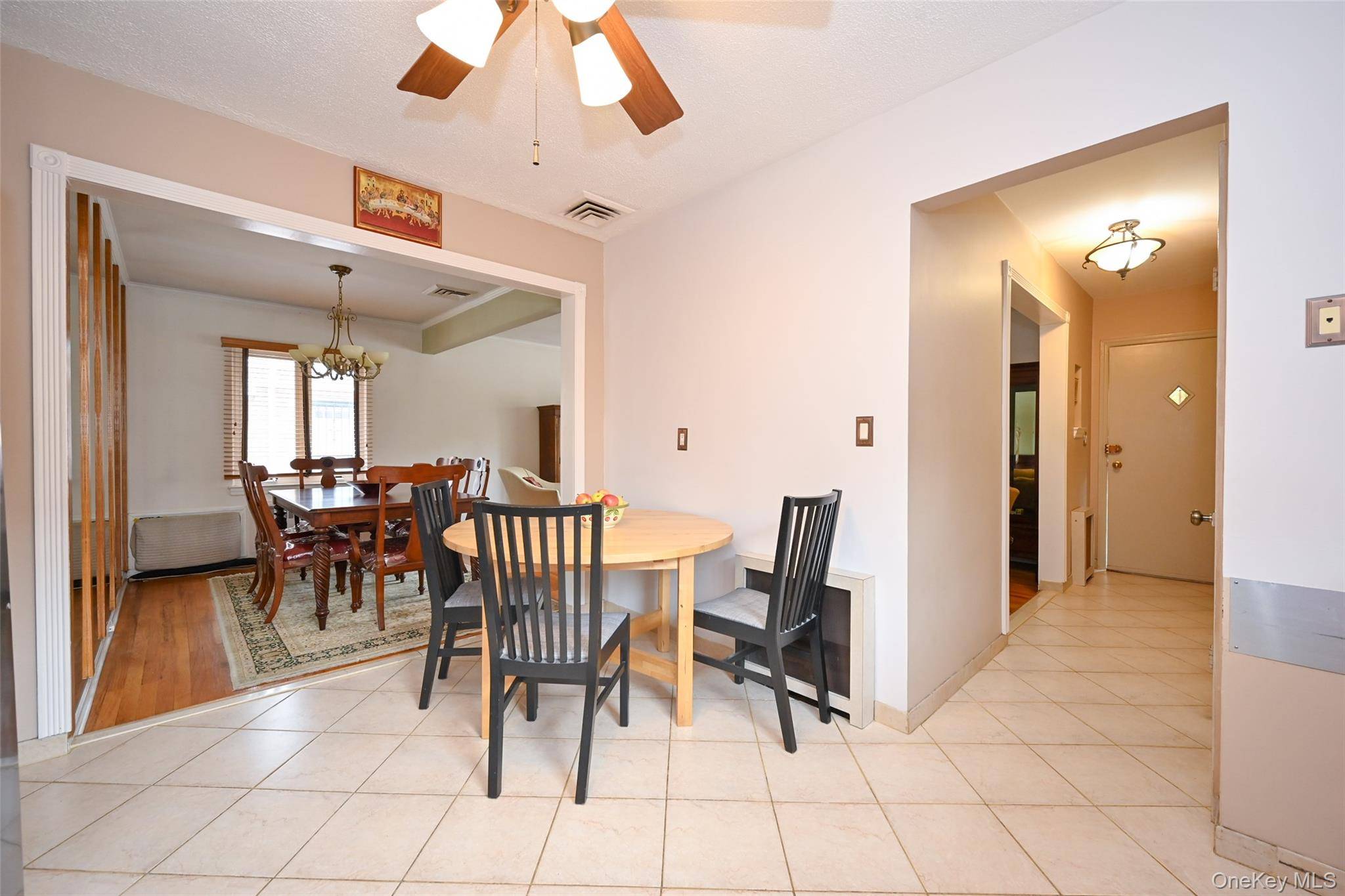 Casa com 3 Quartos à Venda em Fresh Meadows - Nova Iorque - EUA - 7