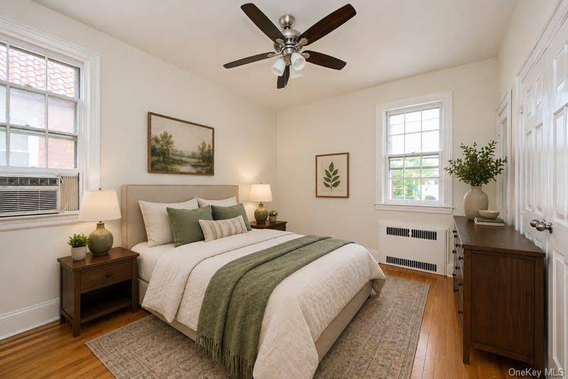 Casa com 3 Quartos à Venda em Fresh Meadows - Nova Iorque - EUA - 8