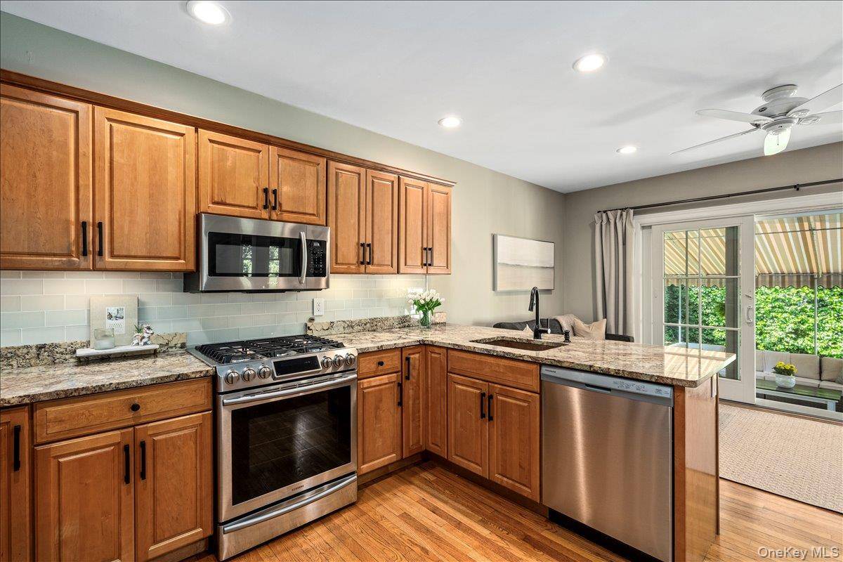 Casa de 3 Dormitorios en Venta en Garden City - Nueva York - EE. UU. - 8