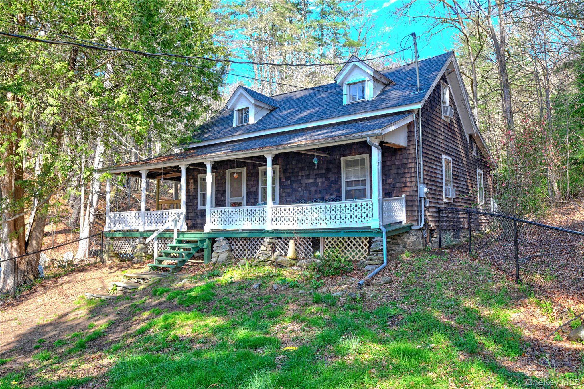 Casa com 3 Quartos à Venda em Glen Spey - Nova Iorque - EUA - 1