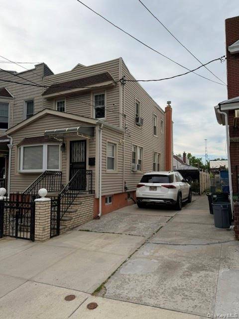 Casa com 3 Quartos à Venda em Glendale - Nova Iorque - EUA - 3
