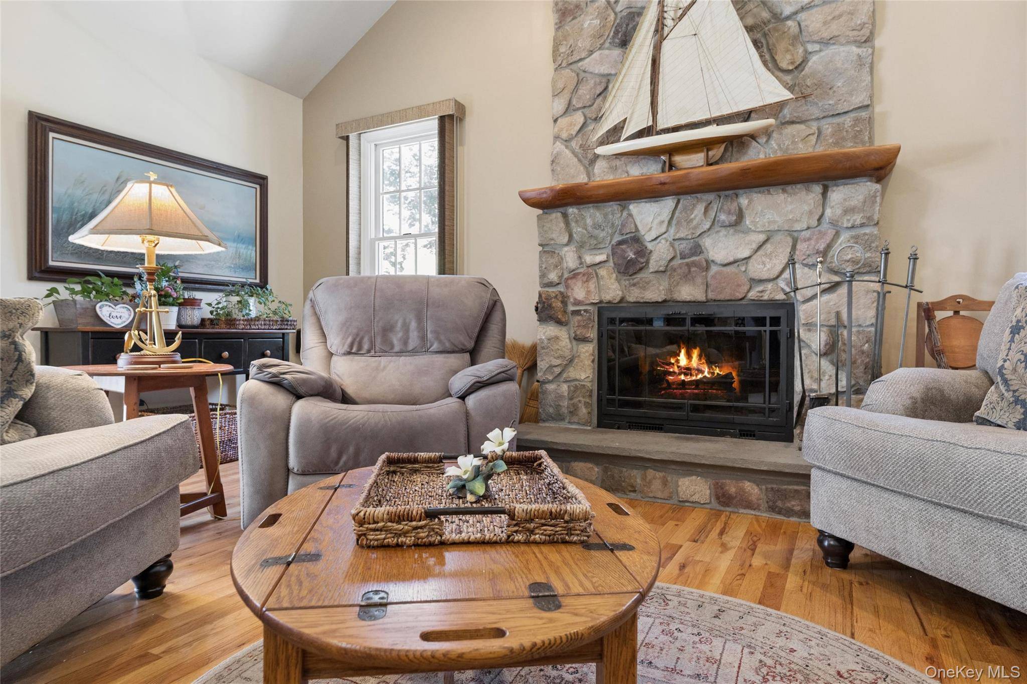 Maison de 3 Chambres à Vendre à Greenport, New York, États-Unis - 4