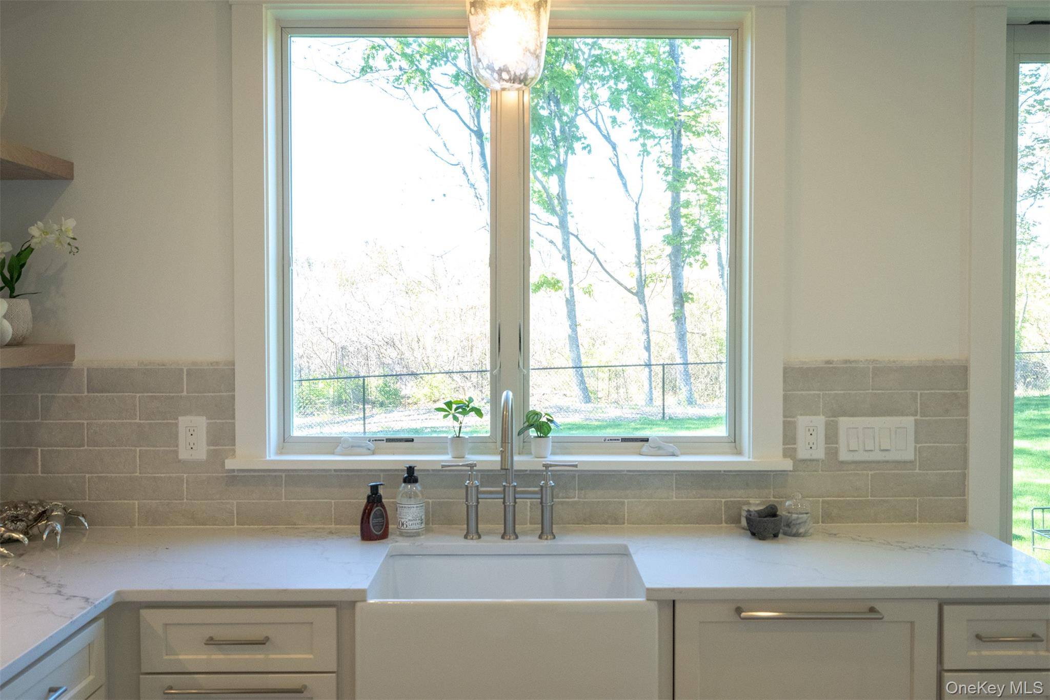 3 Bedroom Home for Sale in Greenport - New York - USA - 7