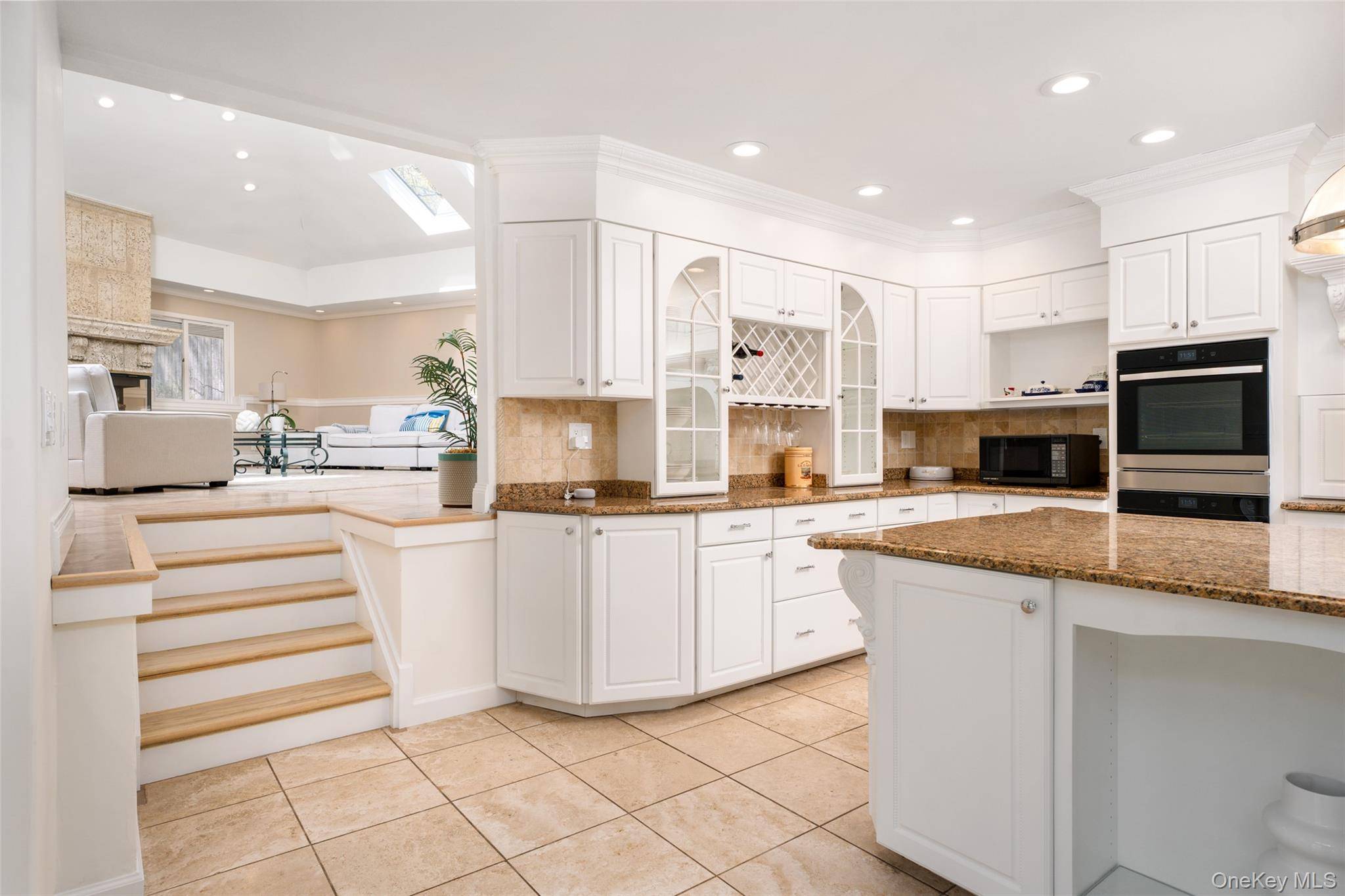 Casa com 3 Quartos à Venda em Hampton Bays - Nova Iorque - EUA - 8