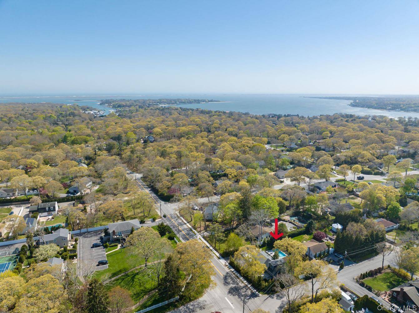 Casa com 3 Quartos à Venda em Hampton Bays - Nova Iorque - EUA - 3