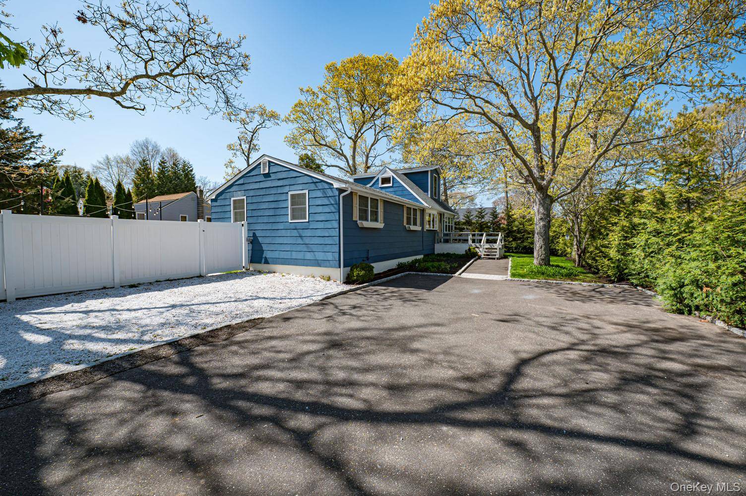 Casa com 3 Quartos à Venda em Hampton Bays - Nova Iorque - EUA - 6