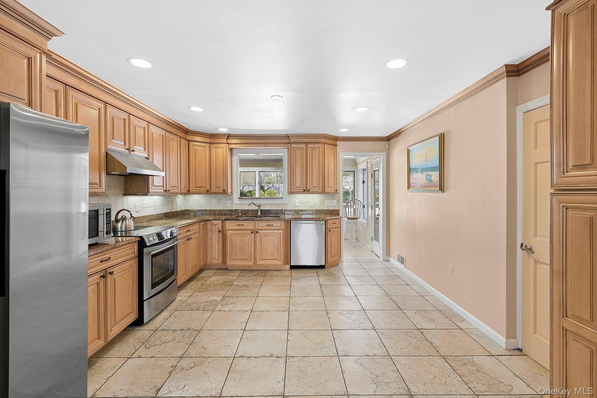 Casa de 3 Dormitorios en Venta en Hampton Bays - Nueva York - EE. UU. - 7