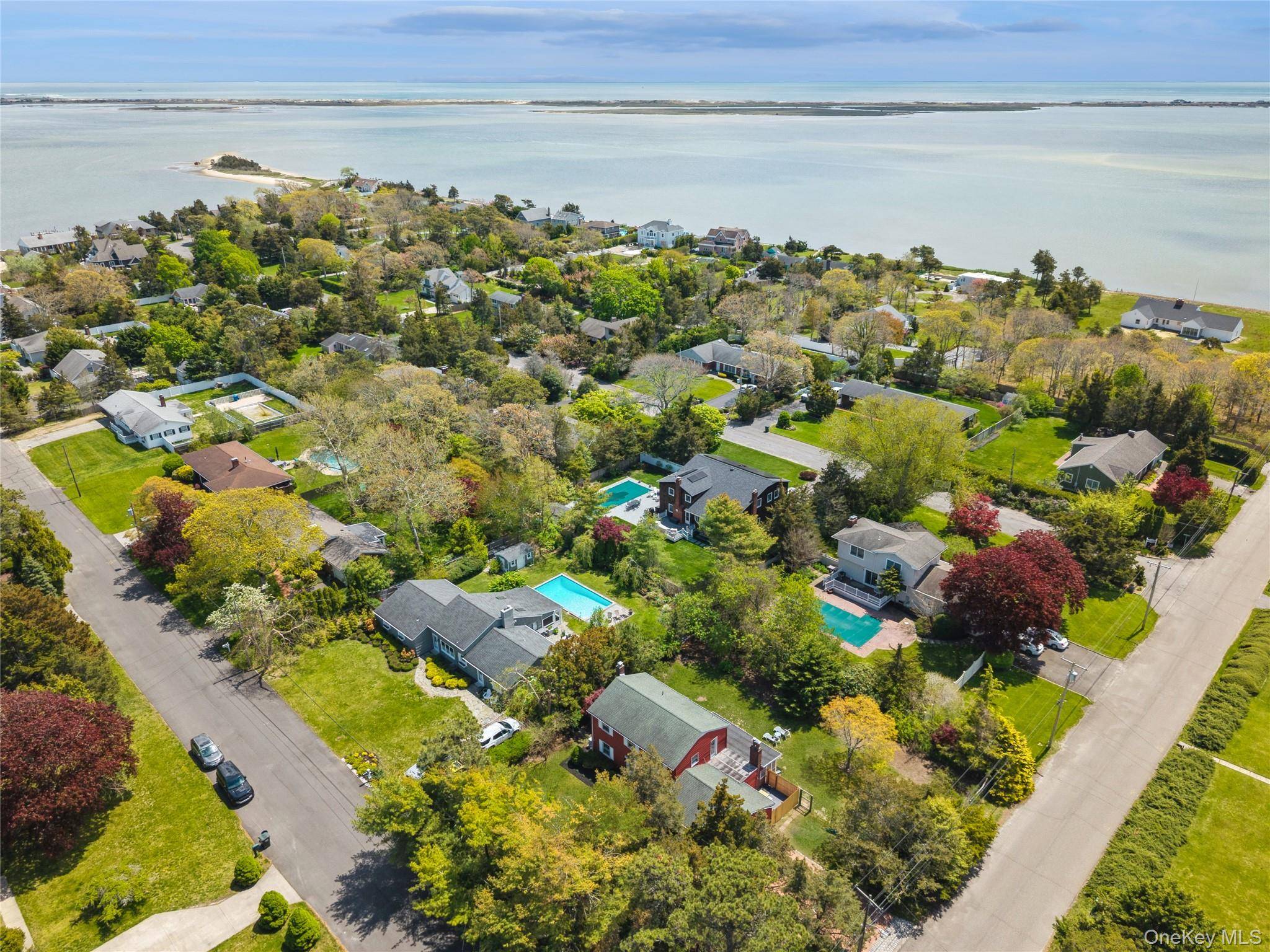 Casa com 3 Quartos à Venda em Hampton Bays - Nova Iorque - EUA - 8