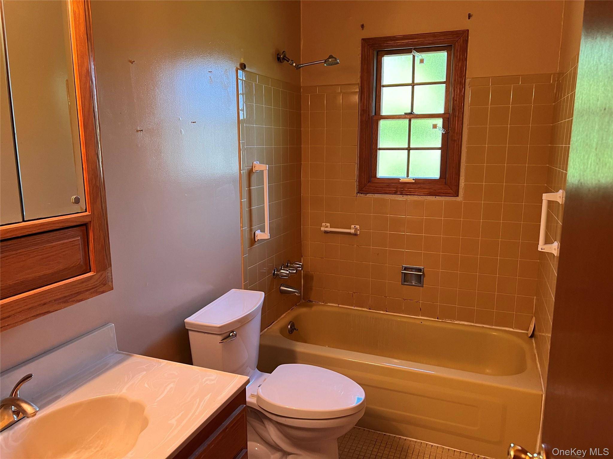 Casa com 3 Quartos à Venda em Hampton Bays - Nova Iorque - EUA - 6