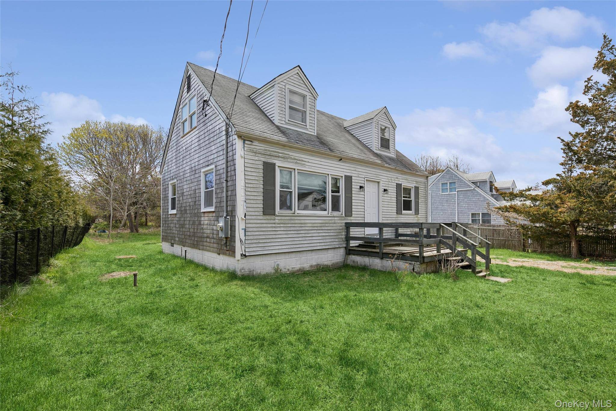 Casa de 3 Dormitorios en Venta en Hampton Bays - Nueva York - EE. UU. - 3