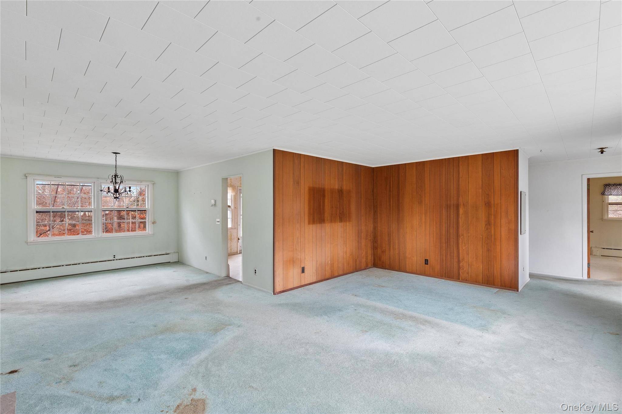 Casa de 3 Dormitorios en Venta en Hampton Bays - Nueva York - EE. UU. - 6