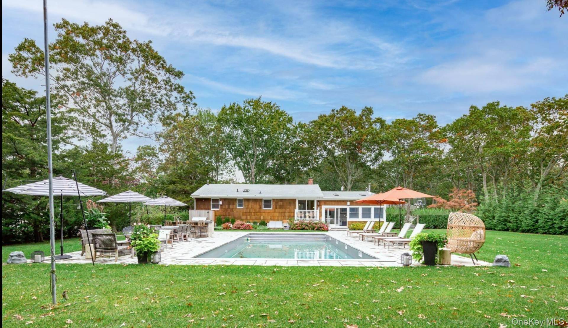 Casa de 3 Dormitorios en Venta en Hampton Bays - Nueva York - EE. UU. - 3