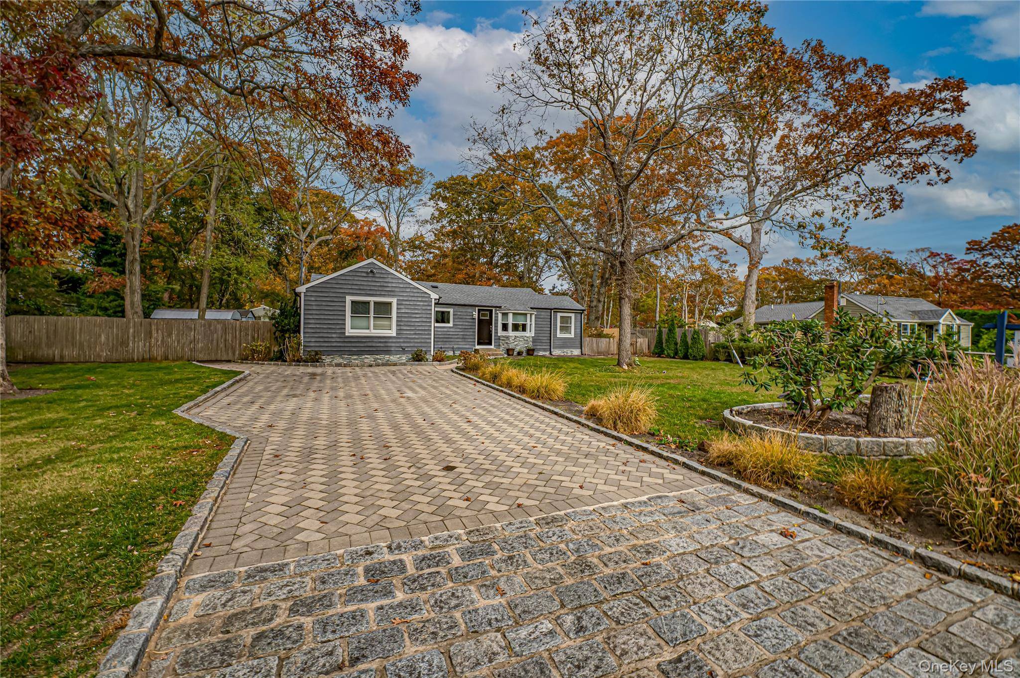 Casa de 3 Dormitorios en Venta en Hampton Bays - Nueva York - EE. UU. - 4
