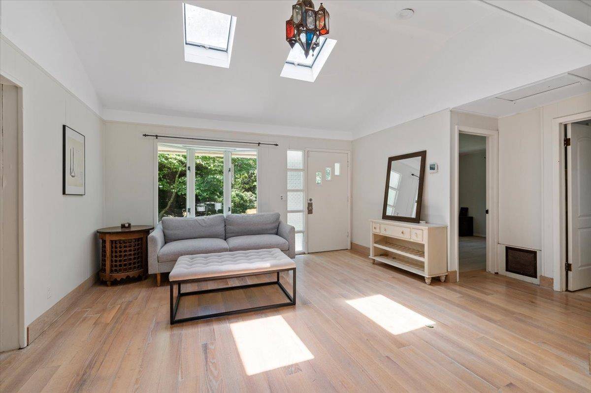 Casa de 3 Dormitorios en Venta en Hampton Bays - Nueva York - EE. UU. - 5