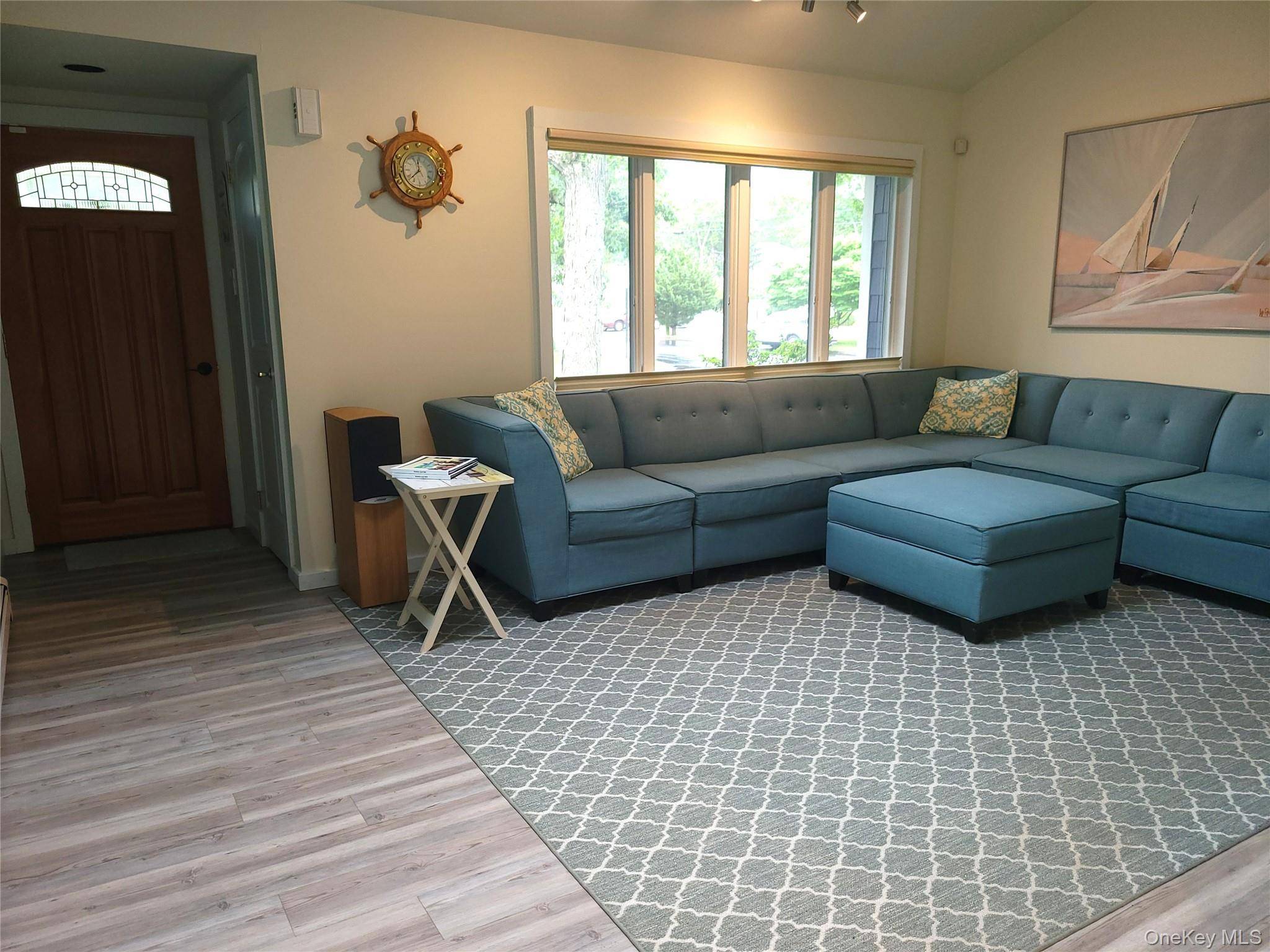 Casa de 3 Dormitorios en Venta en Hampton Bays - Nueva York - EE. UU. - 4