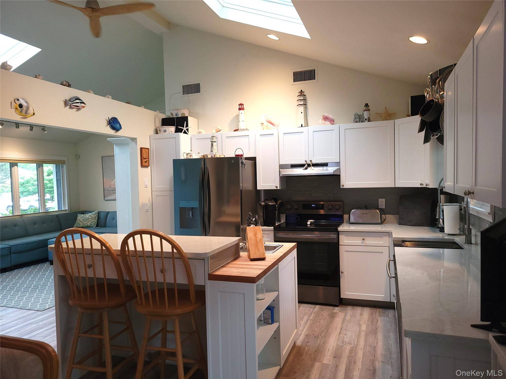 Casa de 3 Dormitorios en Venta en Hampton Bays - Nueva York - EE. UU. - 6