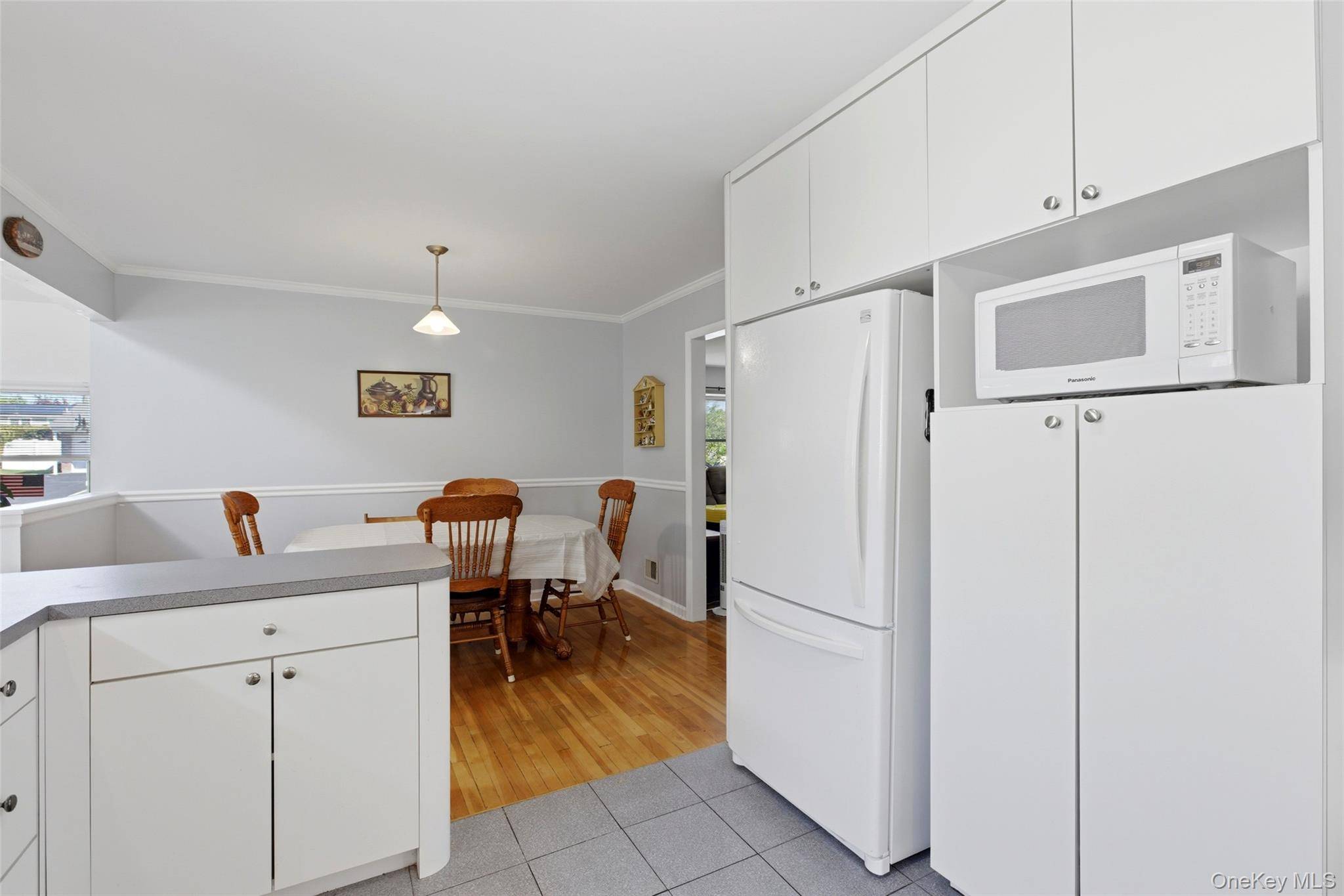 Casa de 3 Dormitorios en Venta en Hauppauge - Nueva York - EE. UU. - 6