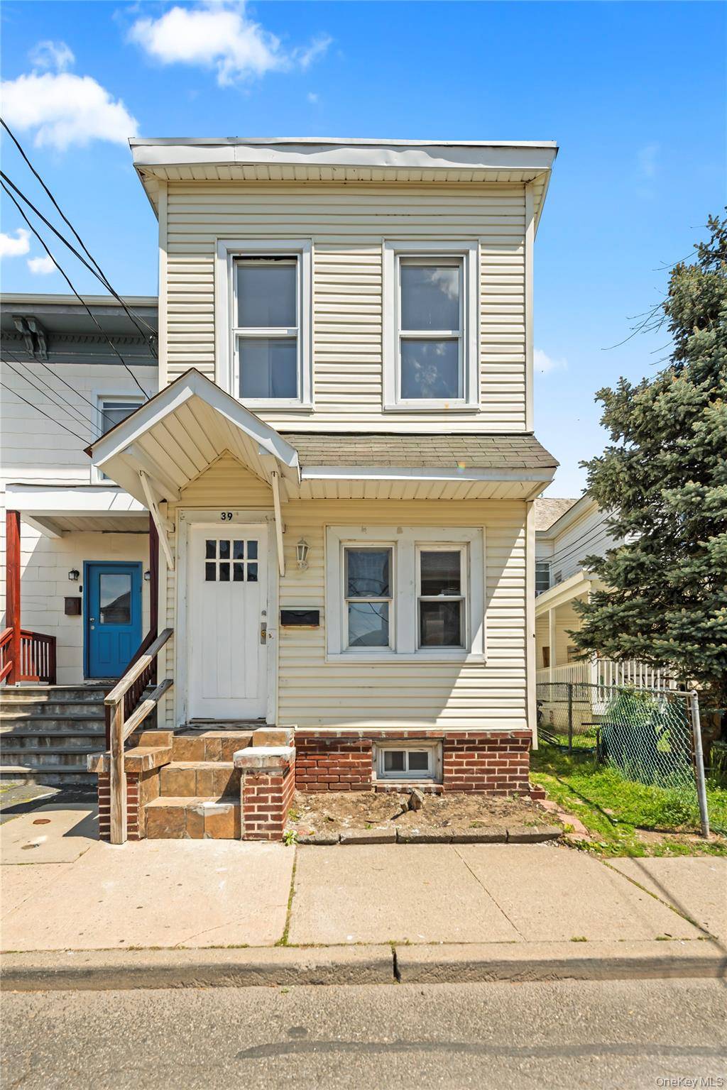 Casa com 3 Quartos à Venda em Haverstraw - Nova Iorque - EUA - 2