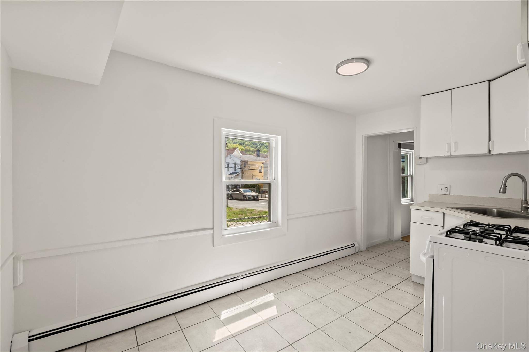 Casa com 3 Quartos à Venda em Haverstraw - Nova Iorque - EUA - 8