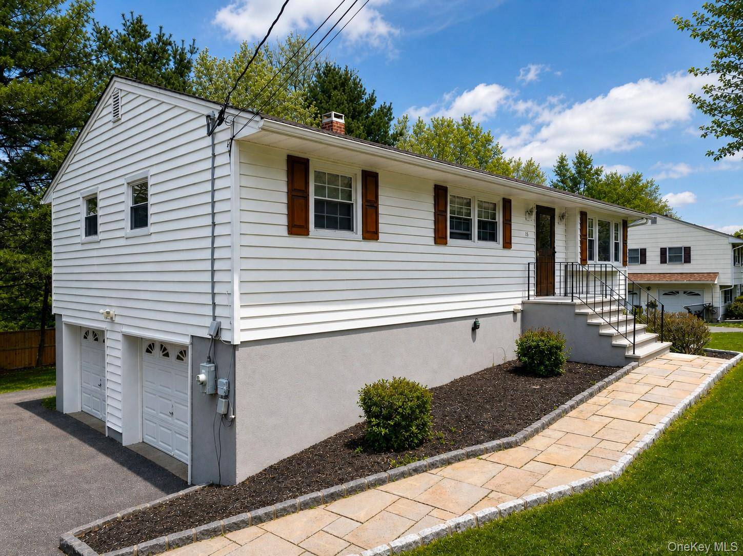 Casa de 3 Dormitorios en Venta en Highland Mills - Nueva York - EE. UU. - 2