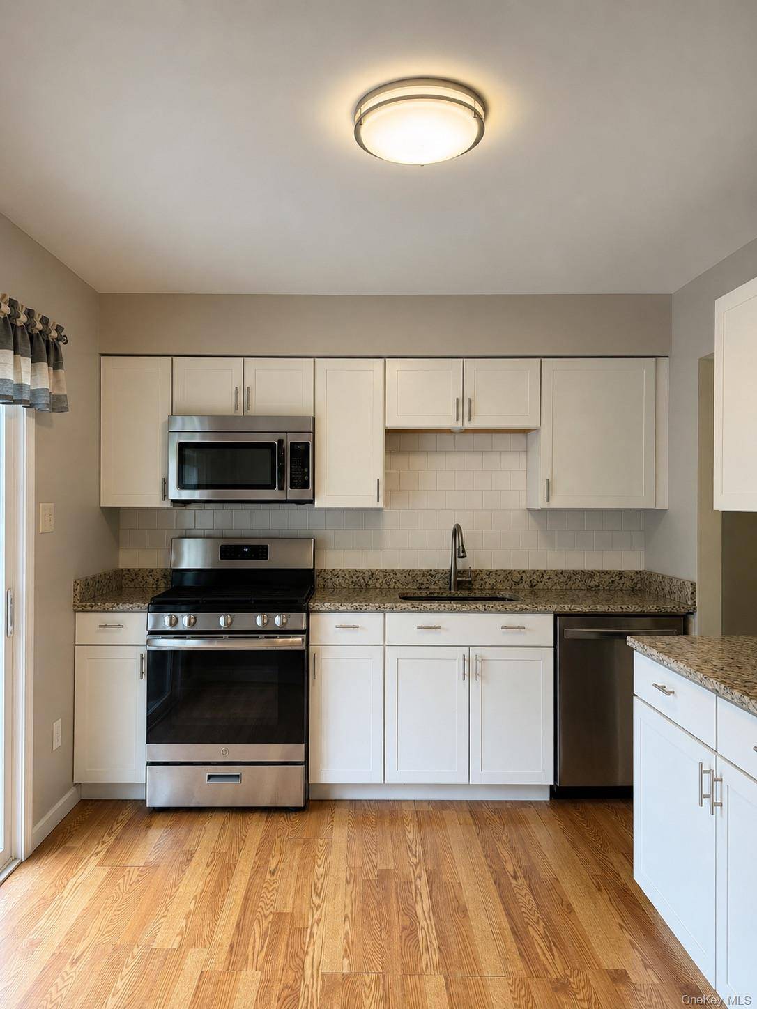 Casa de 3 Dormitorios en Venta en Highland - Nueva York - EE. UU. - 4