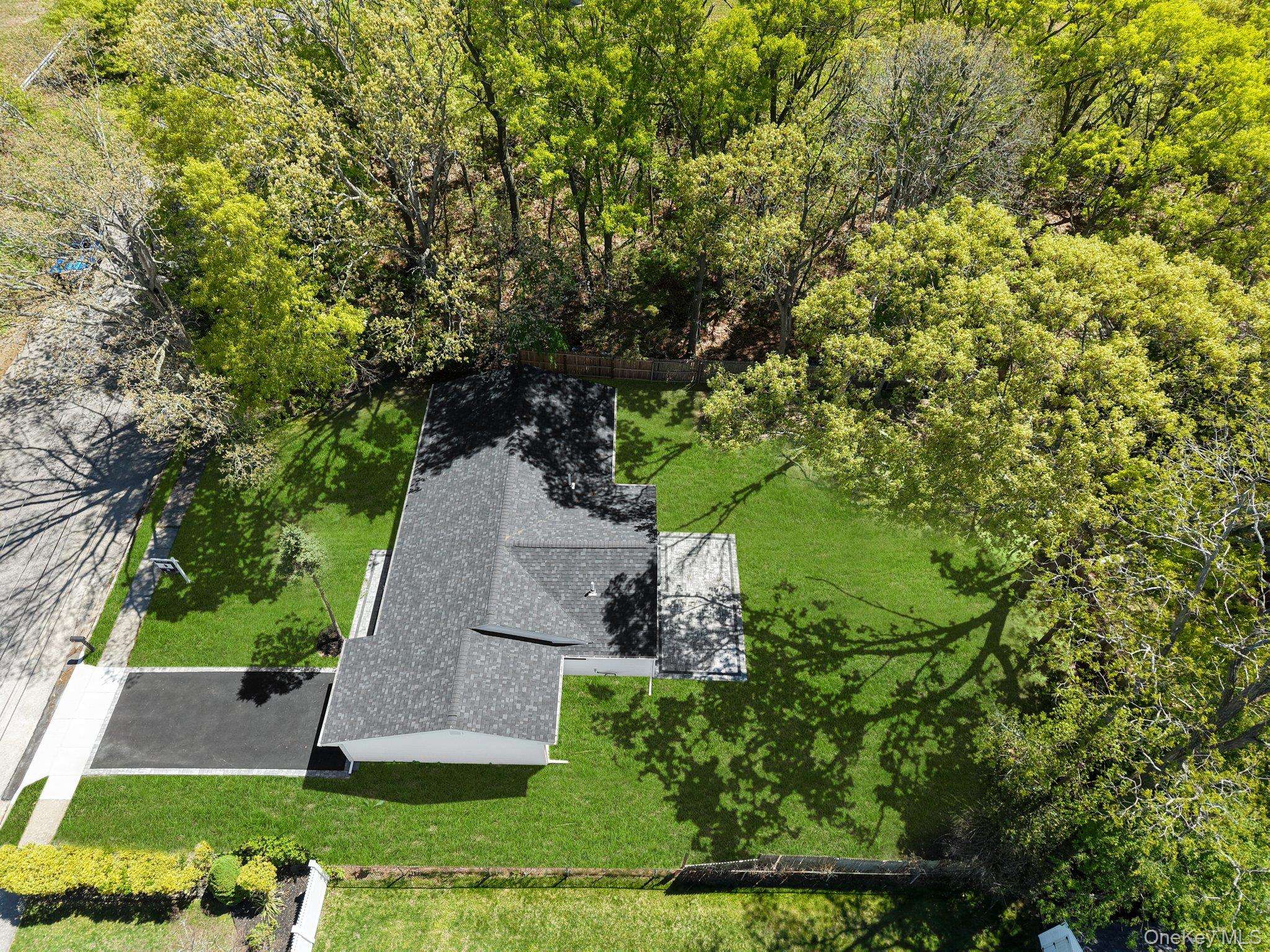 Casa de 3 Dormitorios en Venta en Holbrook - Nueva York - EE. UU. - 3