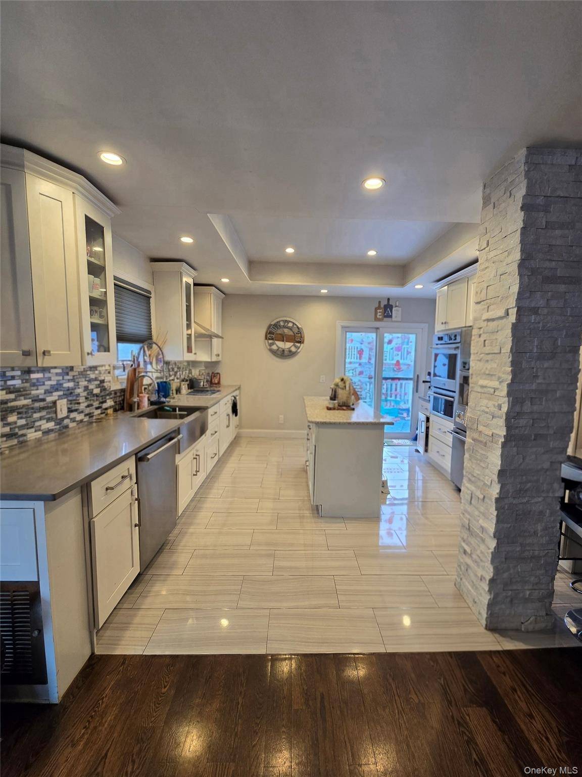 Casa com 3 Quartos à Venda em Howard Beach - Nova Iorque - EUA - 7
