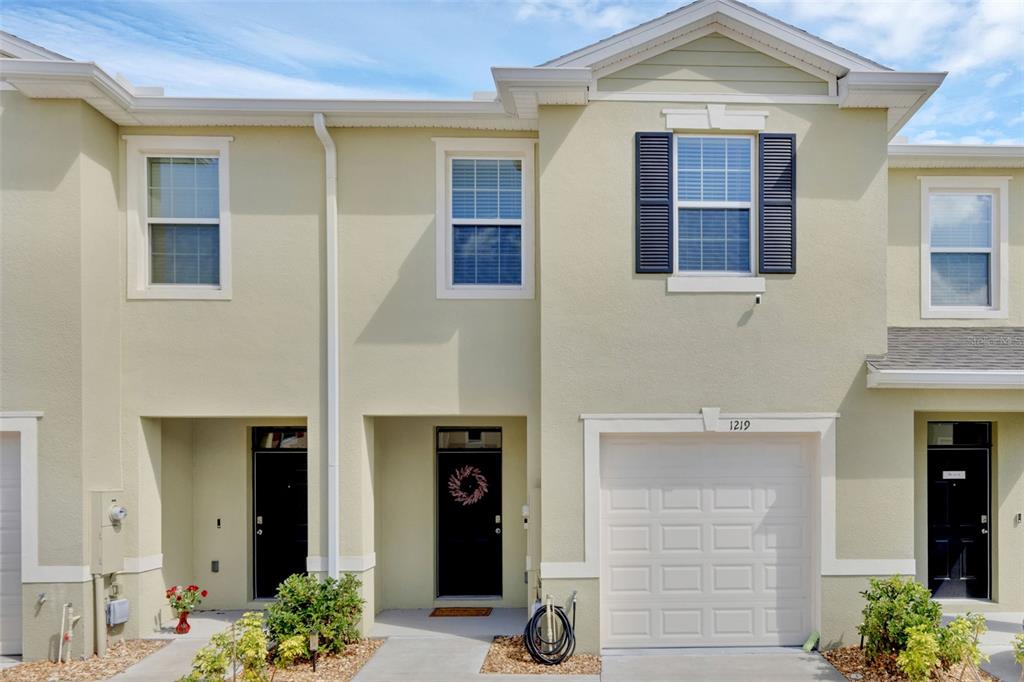 Maison de 3 Chambres à Vendre à Howey In The Hills - Floride - États-Unis - 1