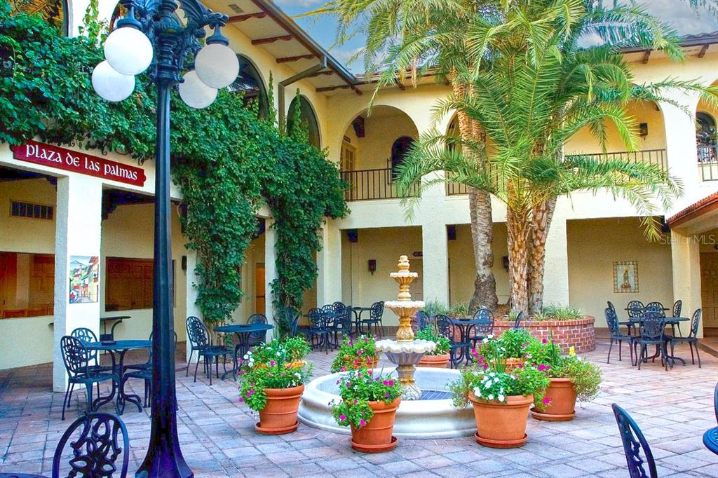 Maison de 3 Chambres à Vendre à Howey In The Hills - Floride - États-Unis - 6
